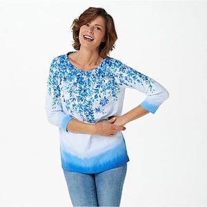 Quacker Factory 3/4 sleeve floral printed ombré top with stones